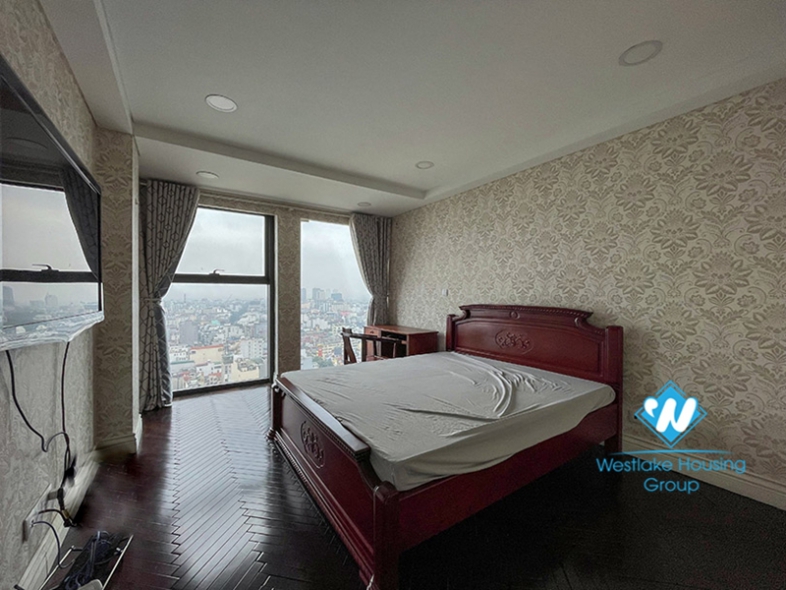 Three-bedroom duplex apartment for rent in Hoang Thanh Tower.